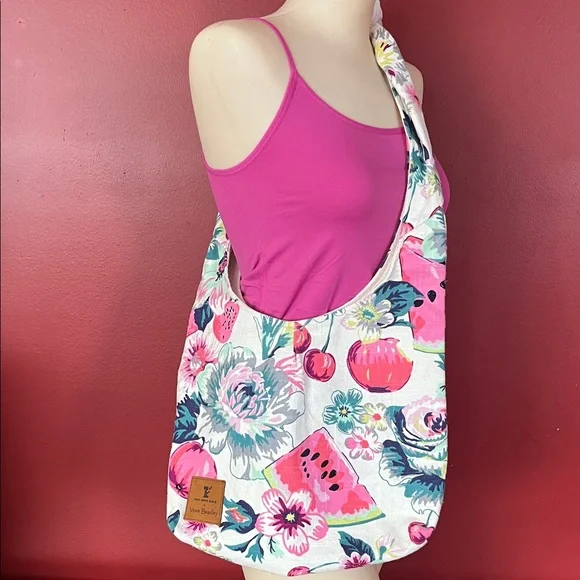 Rare Floral/Fruit Canvas Vera Bradley Tote Bag - Picture 1 of 16